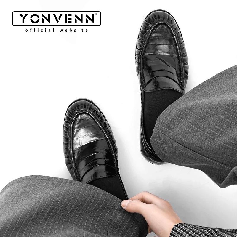 Pearlescent eel skin loafers f - Men Shoes Boss 评论和价格